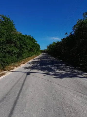 Queen's Highway Exuma BS