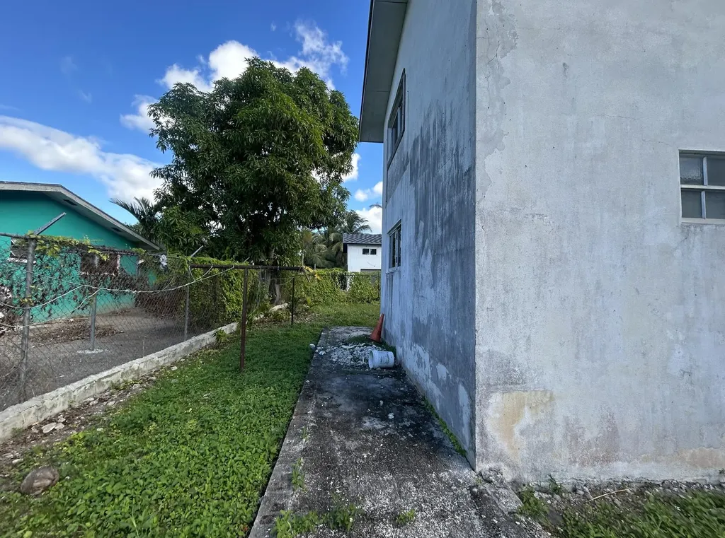 Farrington Road New Providence Paradise Island BS