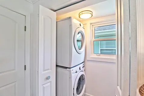 Sea Bean, Beach Villas Abaco BS