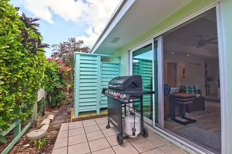 Sea Bean, Beach Villas Abaco BS