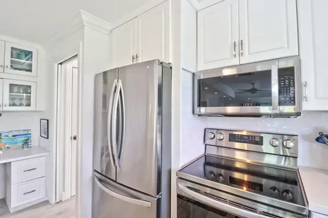 Sea Bean, Beach Villas Abaco BS