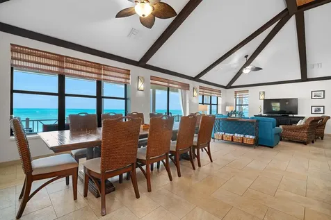 Nemo House Exuma BS