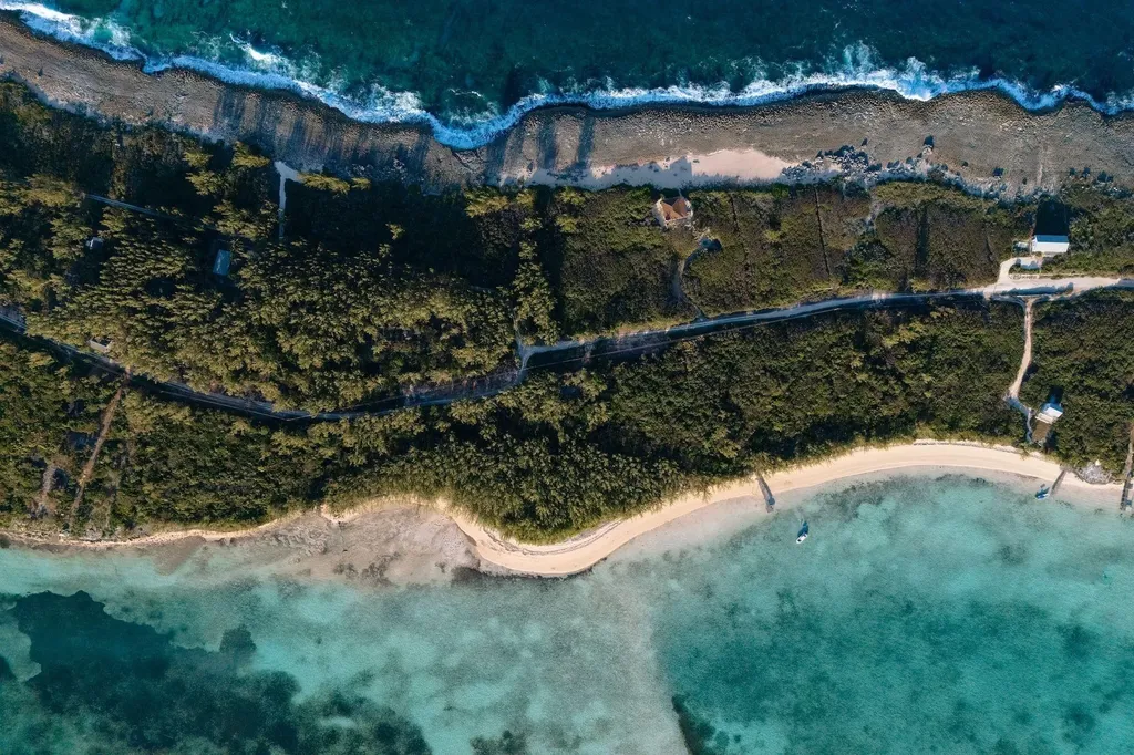 Whale Point Beachfront Eleuthera BS