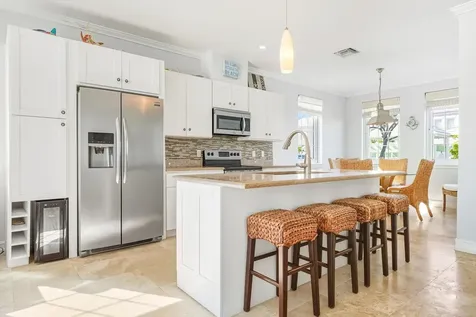 Unit 305 Starfish Isle New Providence Paradise Island BS