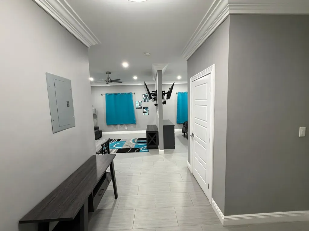 Fulston Lane Grand Bahama Freeport BS