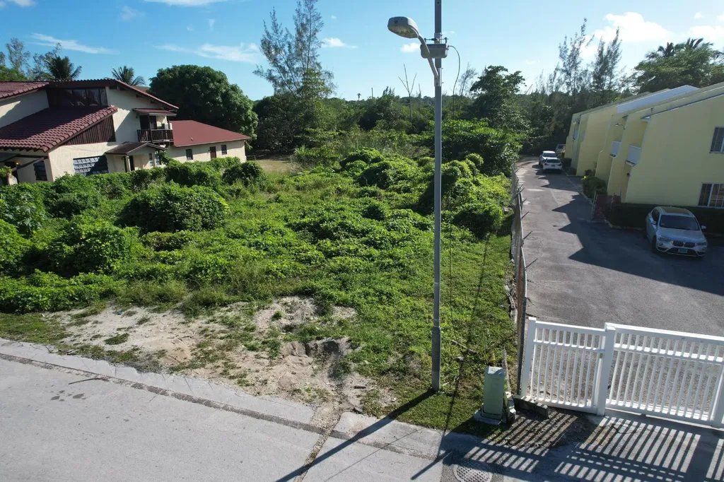 Cable Beach Multifamily New Providence Paradise Island BS