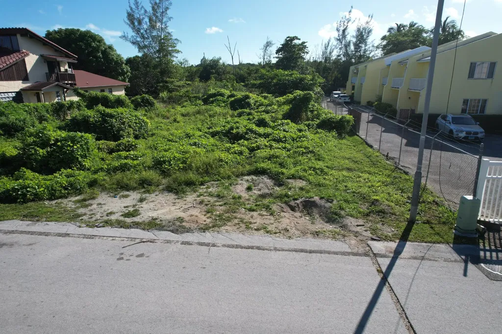 Cable Beach Multifamily New Providence Paradise Island BS