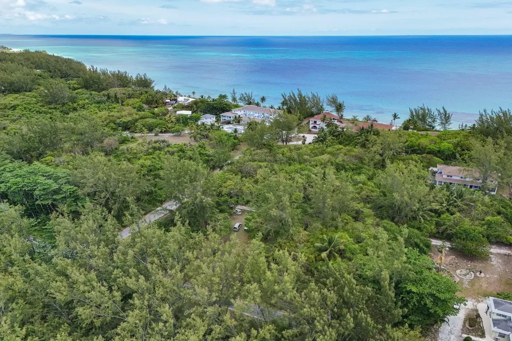 Unique Village Eleuthera BS