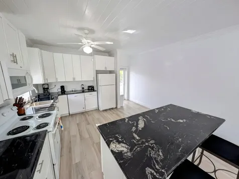 Diamonds Row 3 Grand Bahama Freeport BS