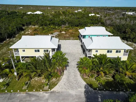 Diamonds Row 3 Grand Bahama Freeport BS