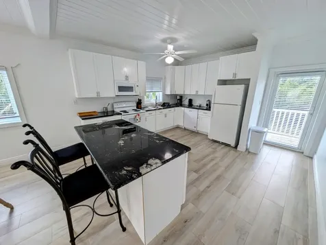 Diamonds Row 3 Grand Bahama Freeport BS