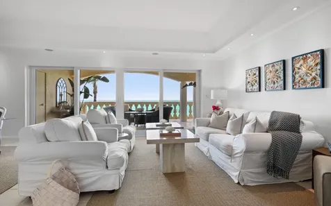 7b Caves Point New Providence Paradise Island BS