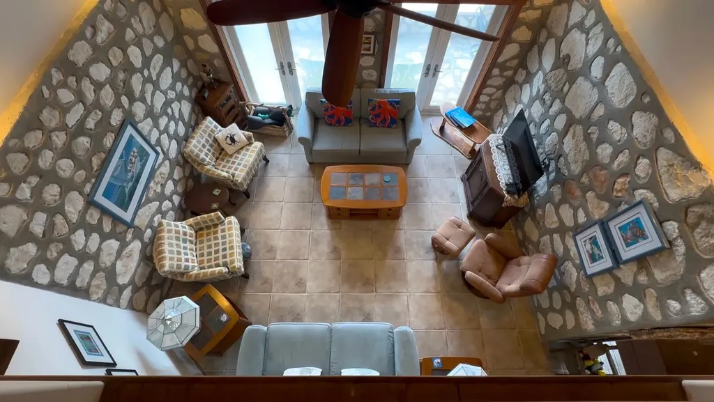 Shannas Cove Cat Island BS