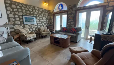 Shannas Cove Cat Island BS