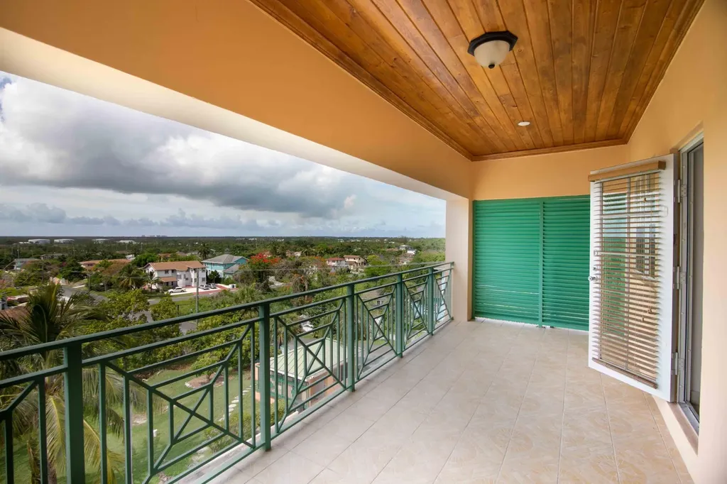 Ocean Cliff Condo New Providence Paradise Island BS