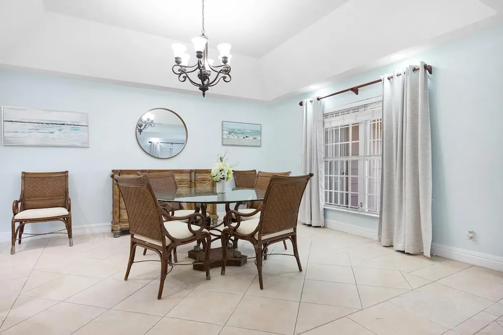 Ocean Cliff Condo New Providence Paradise Island BS