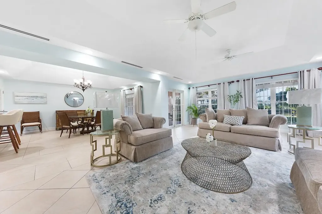 Ocean Cliff Condo New Providence Paradise Island BS