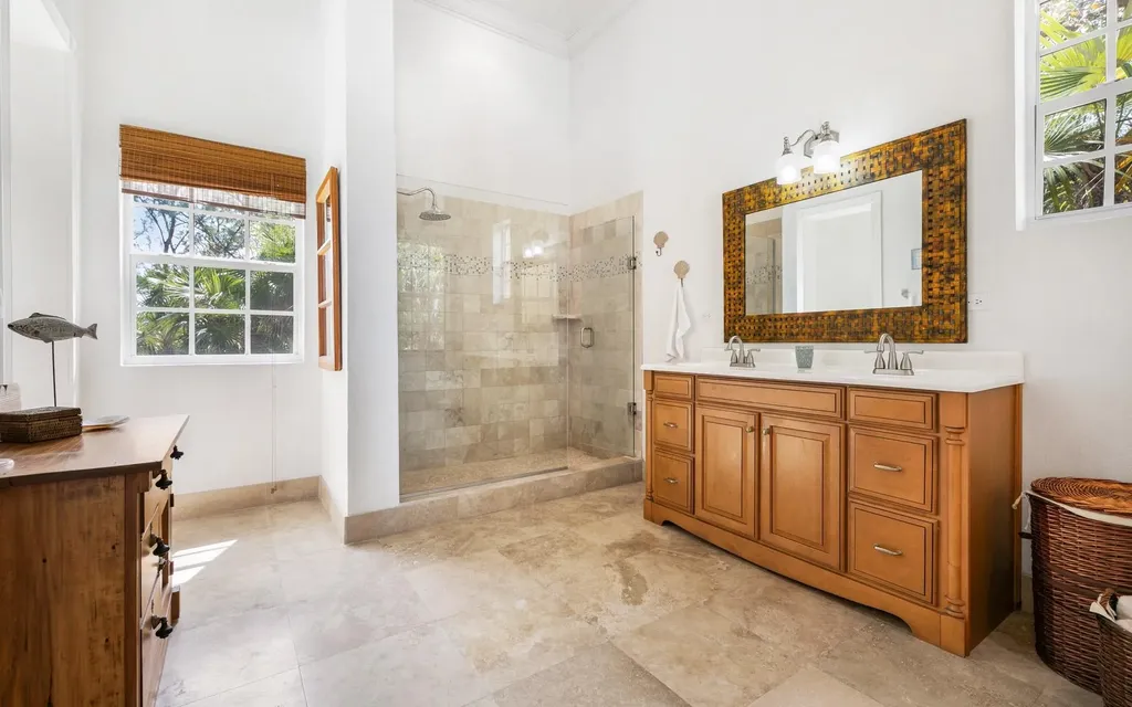 Lot 72, Whatavue Eleuthera BS