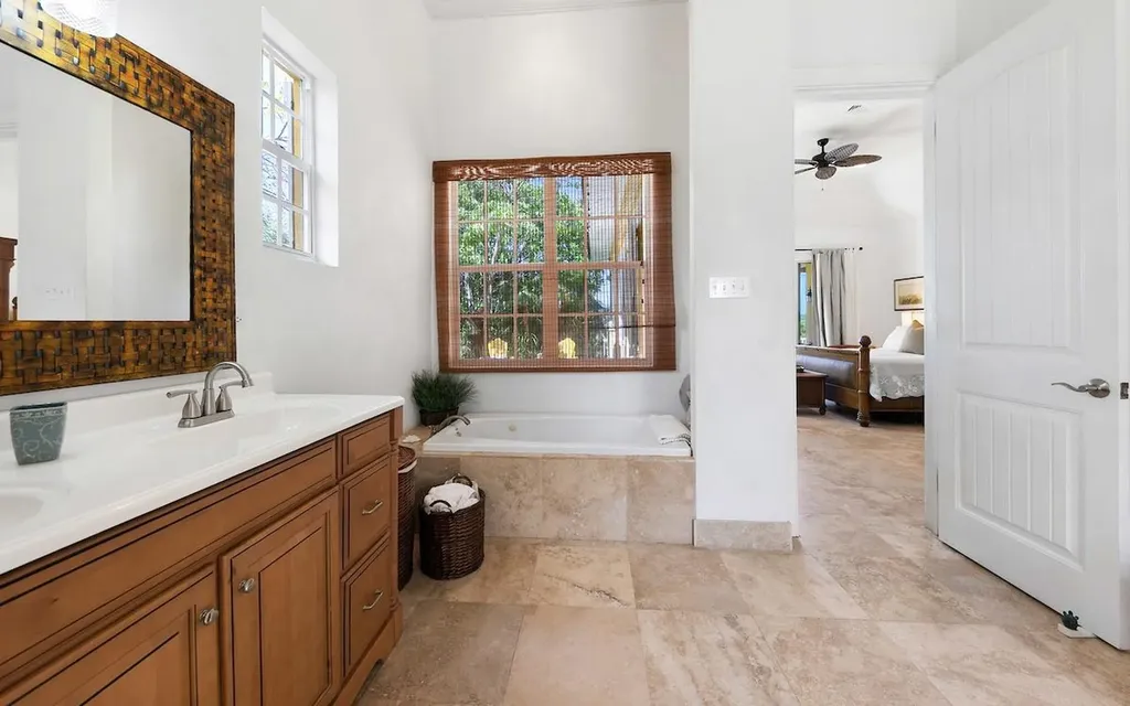 Lot 72, Whatavue Eleuthera BS