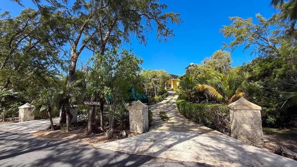 Lot 72, Whatavue Eleuthera BS