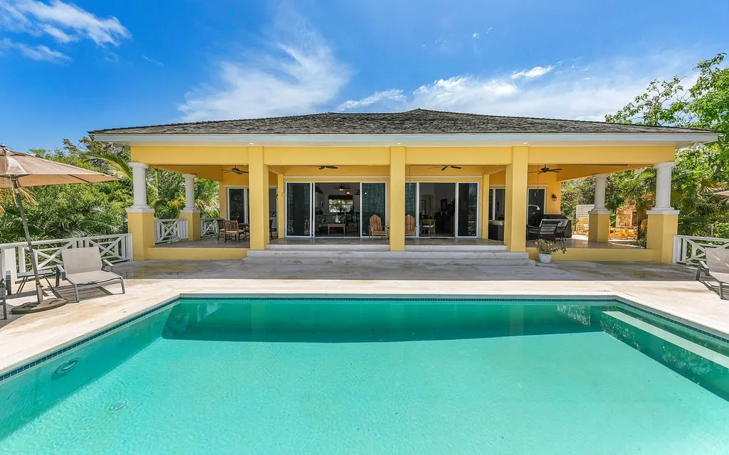 Lot 72, Whatavue Eleuthera BS