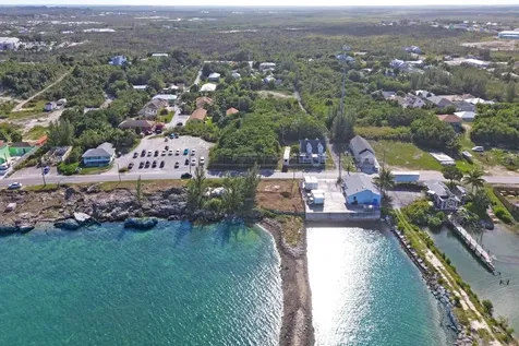 Dundas Town Waterfront Lo Abaco BS