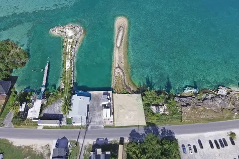 Dundas Town Waterfront Lo Abaco BS