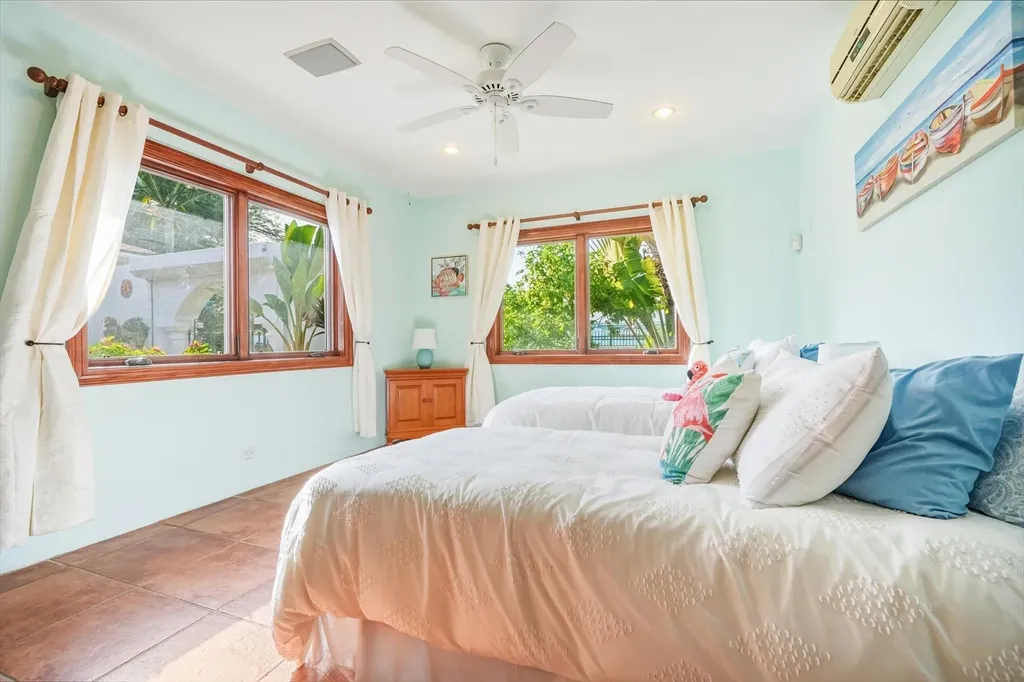 Pineseed Road 15 New Providence Paradise Island BS