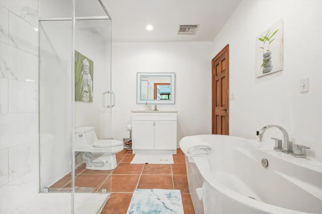 Pineseed Road 15 New Providence Paradise Island BS