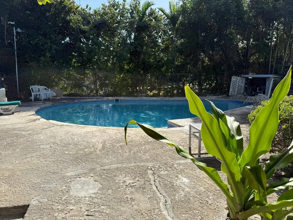 Baycroft Eastern Road New Providence Paradise Island BS