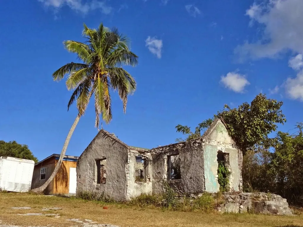 Public Road Wymss Bight Eleuthera BS