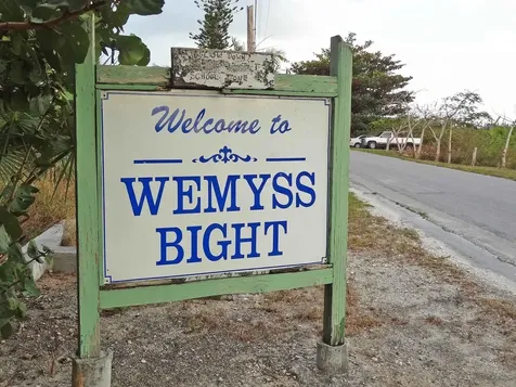 Public Road Wymss Bight Eleuthera BS