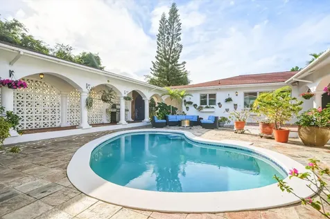 Pineseed Road 15 New Providence Paradise Island BS