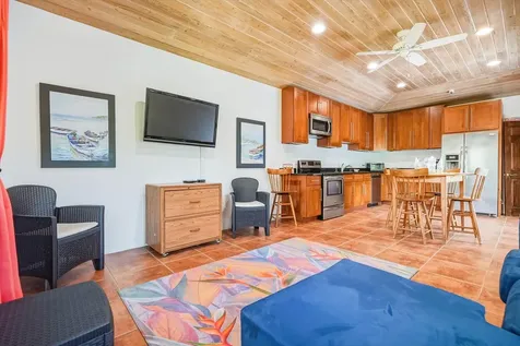 Pineseed Road 15 New Providence Paradise Island BS