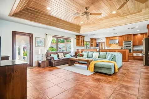 Pineseed Road 15 New Providence Paradise Island BS