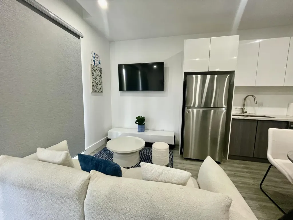 West Bay Street 9 New Providence Paradise Island BS