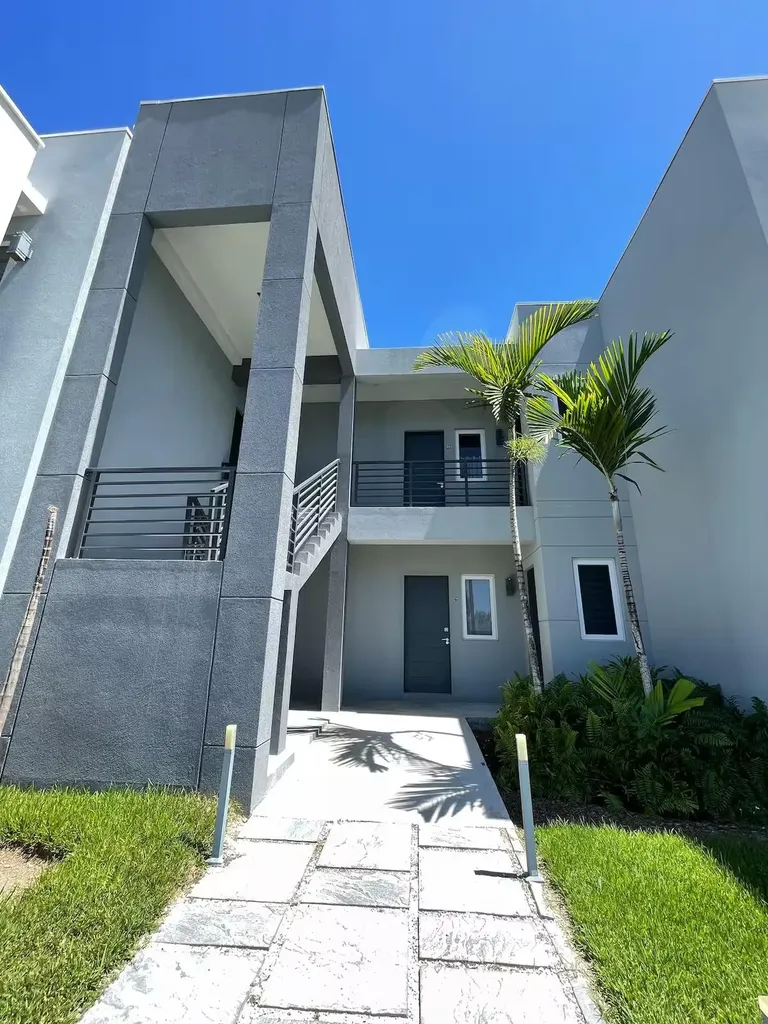 West Bay Street 9 New Providence Paradise Island BS