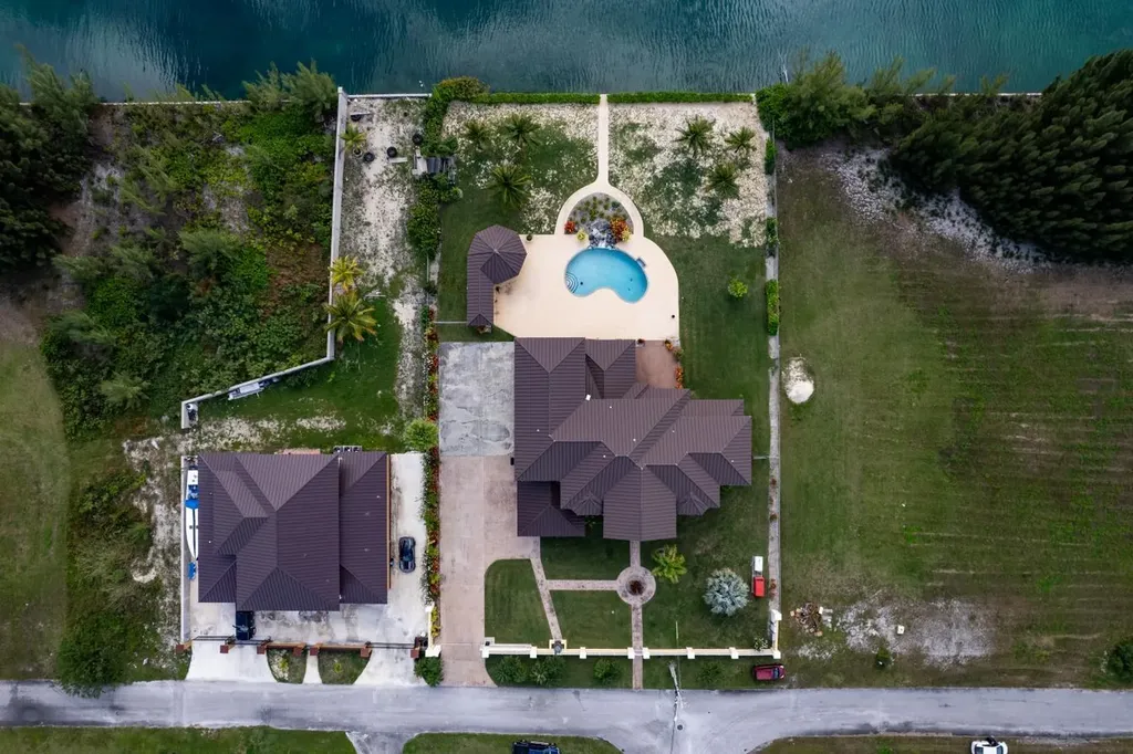 Bayview Drive Grand Bahama Freeport BS