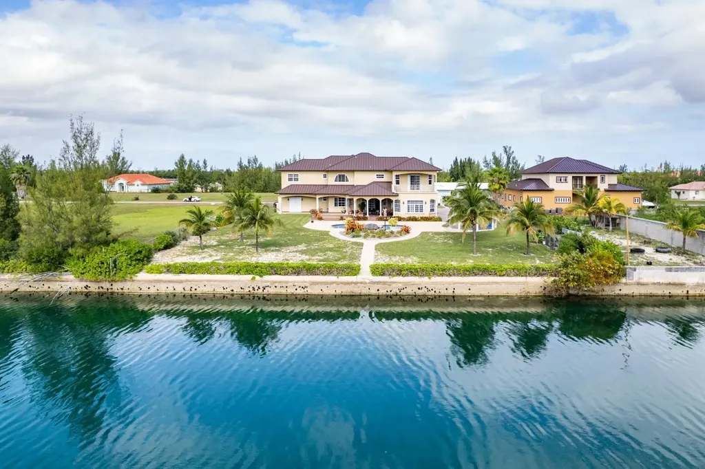 Bayview Drive Grand Bahama Freeport BS