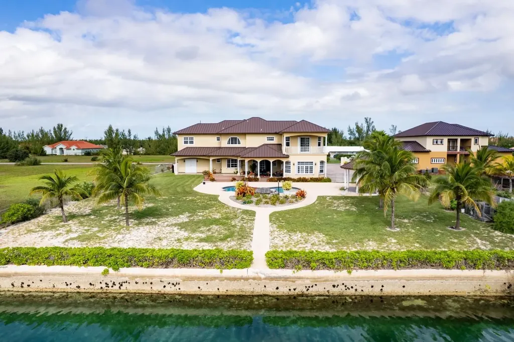 Bayview Drive Grand Bahama Freeport BS