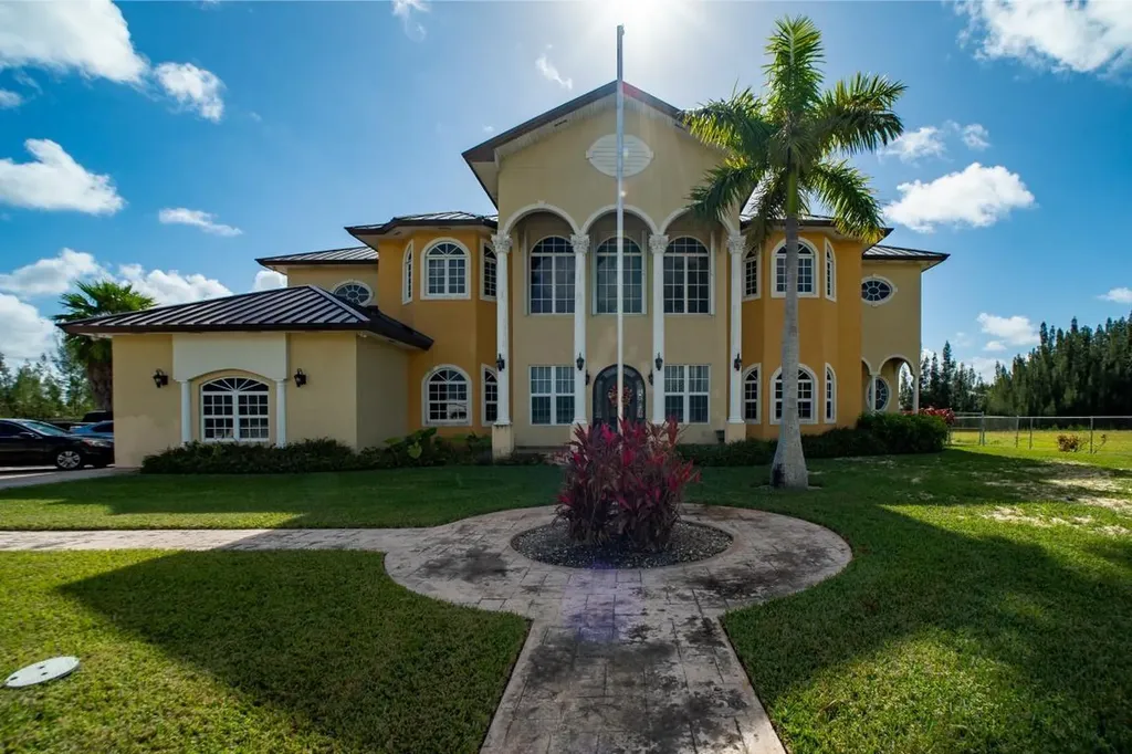 Bayview Drive Grand Bahama Freeport BS