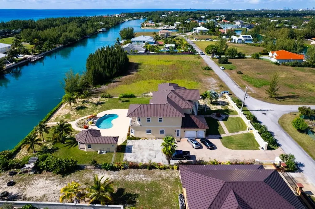 Bayview Drive Grand Bahama Freeport BS