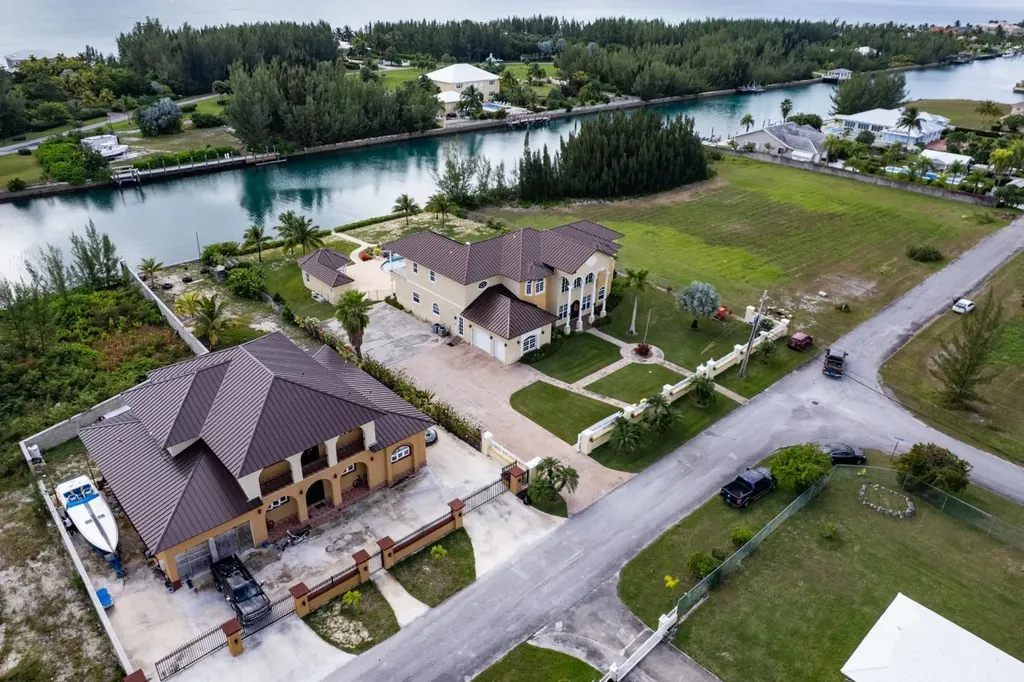 Bayview Drive Grand Bahama Freeport BS