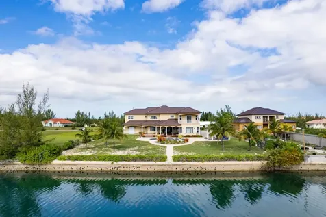 Bayview Drive Grand Bahama Freeport BS