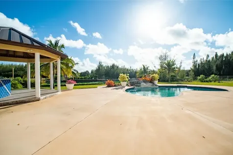 Bayview Drive Grand Bahama Freeport BS