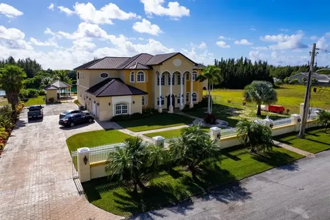 Bayview Drive Grand Bahama Freeport BS