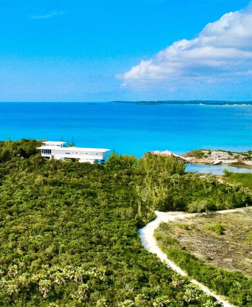 Eleuth Kemp's Creek Lot#2 Eleuthera BS