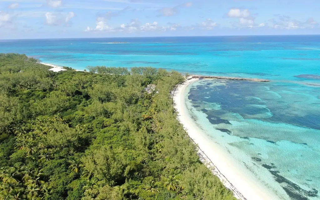 Lot 131, Rose Island New Providence Paradise Island BS