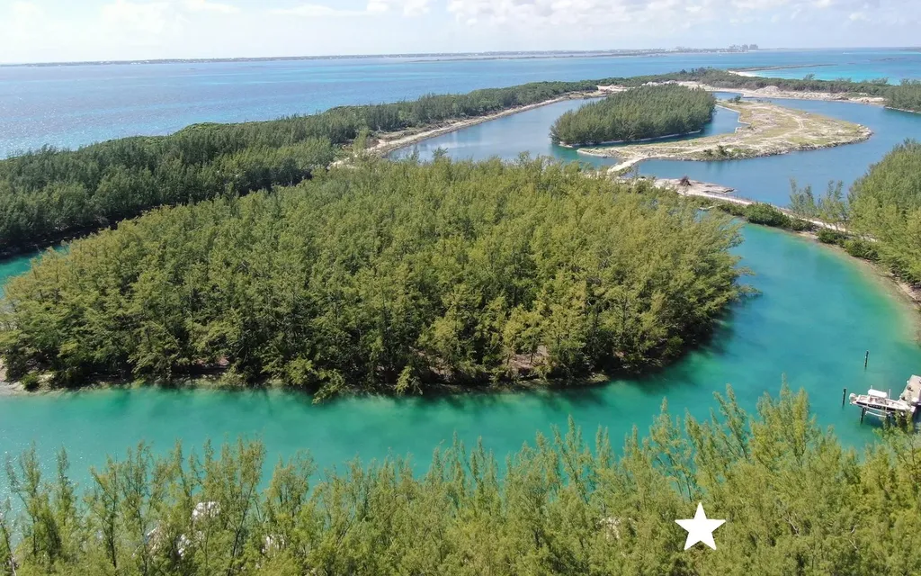 Lot 131, Rose Island New Providence Paradise Island BS