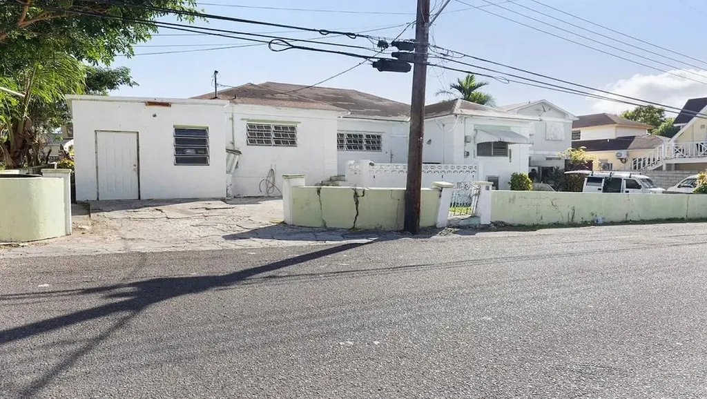 Lot 6, Blk 3 Shirley Sub. New Providence Paradise Island BS